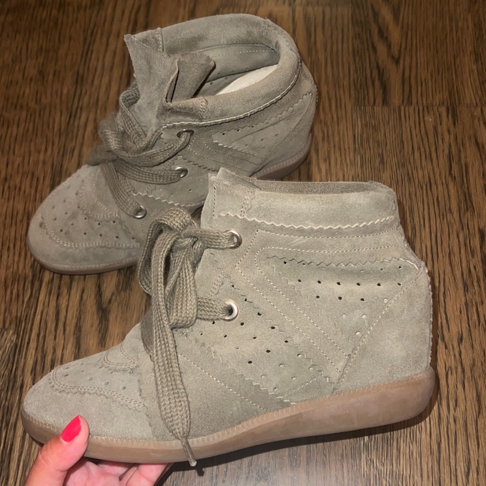 Isabel Marant Bobby sneakers in khaki green